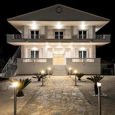 Pensión Konstantinos 3*